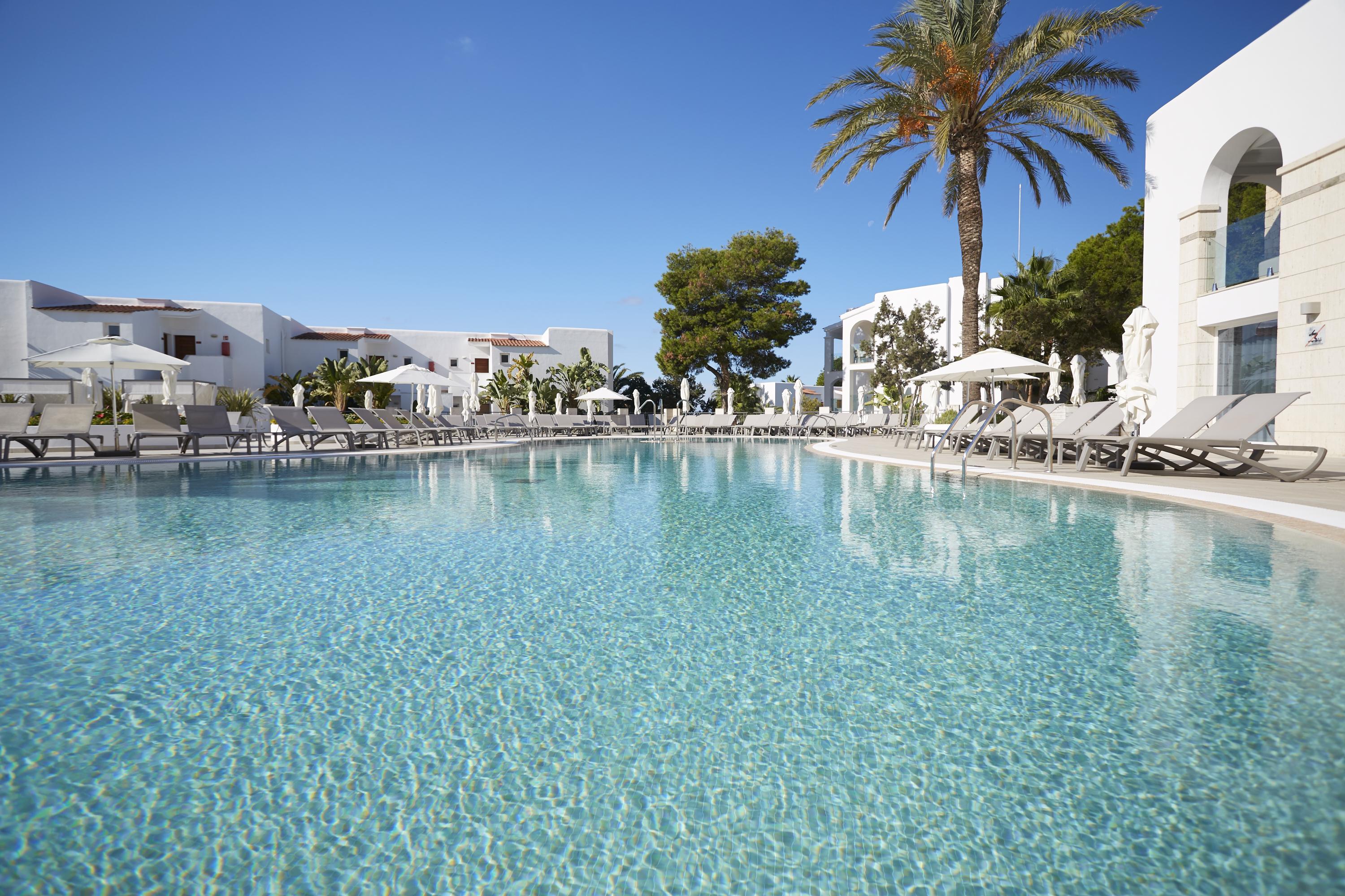 Insotel Tarida Beach Resort & Spa Кала-Таріда Екстер'єр фото